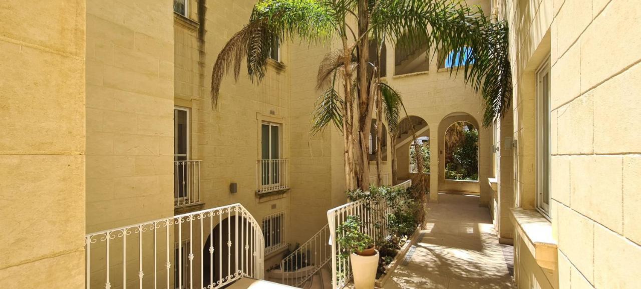 Apartment Il Bejta Penthouse Qala